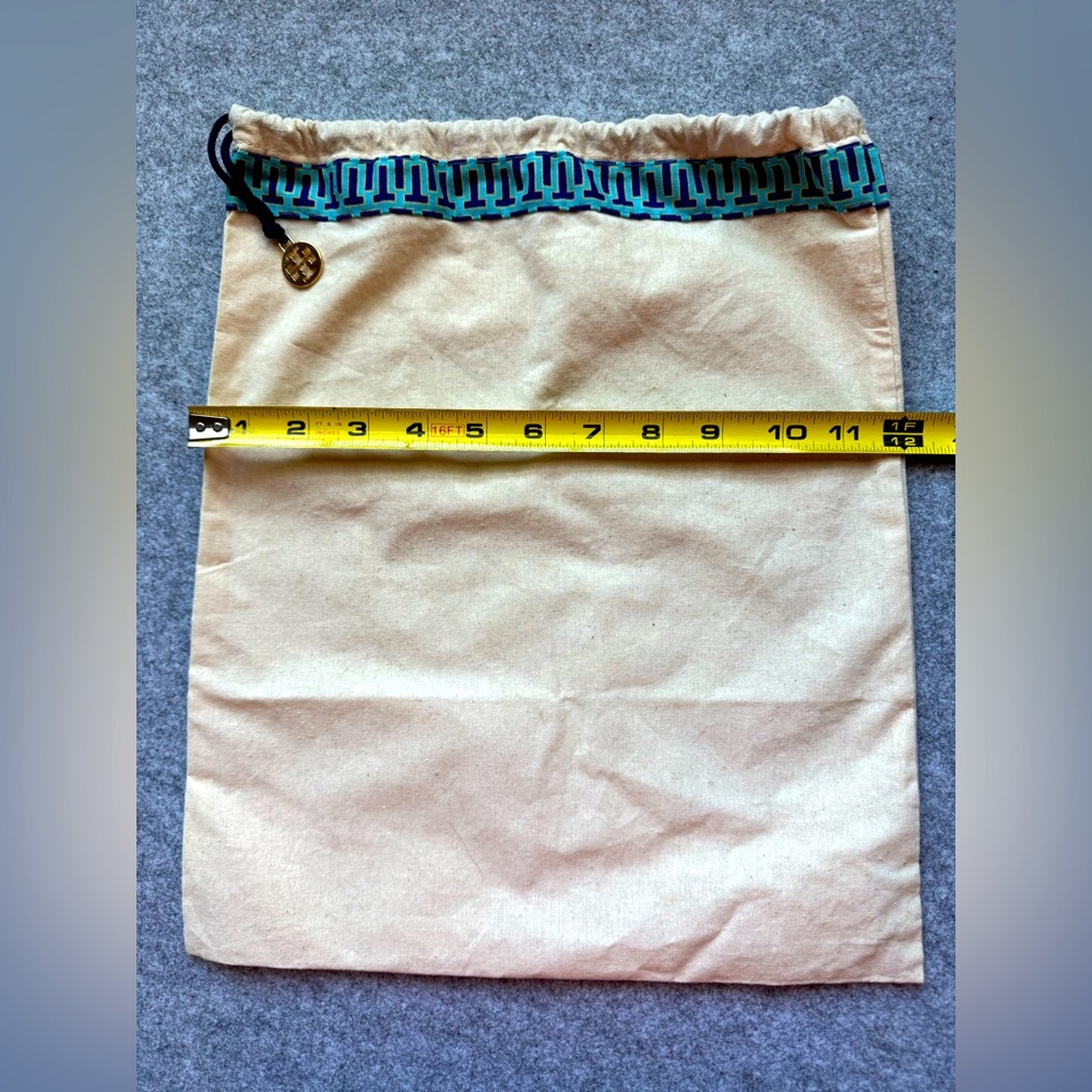 Tory Burch logo linen drawstring dust bag